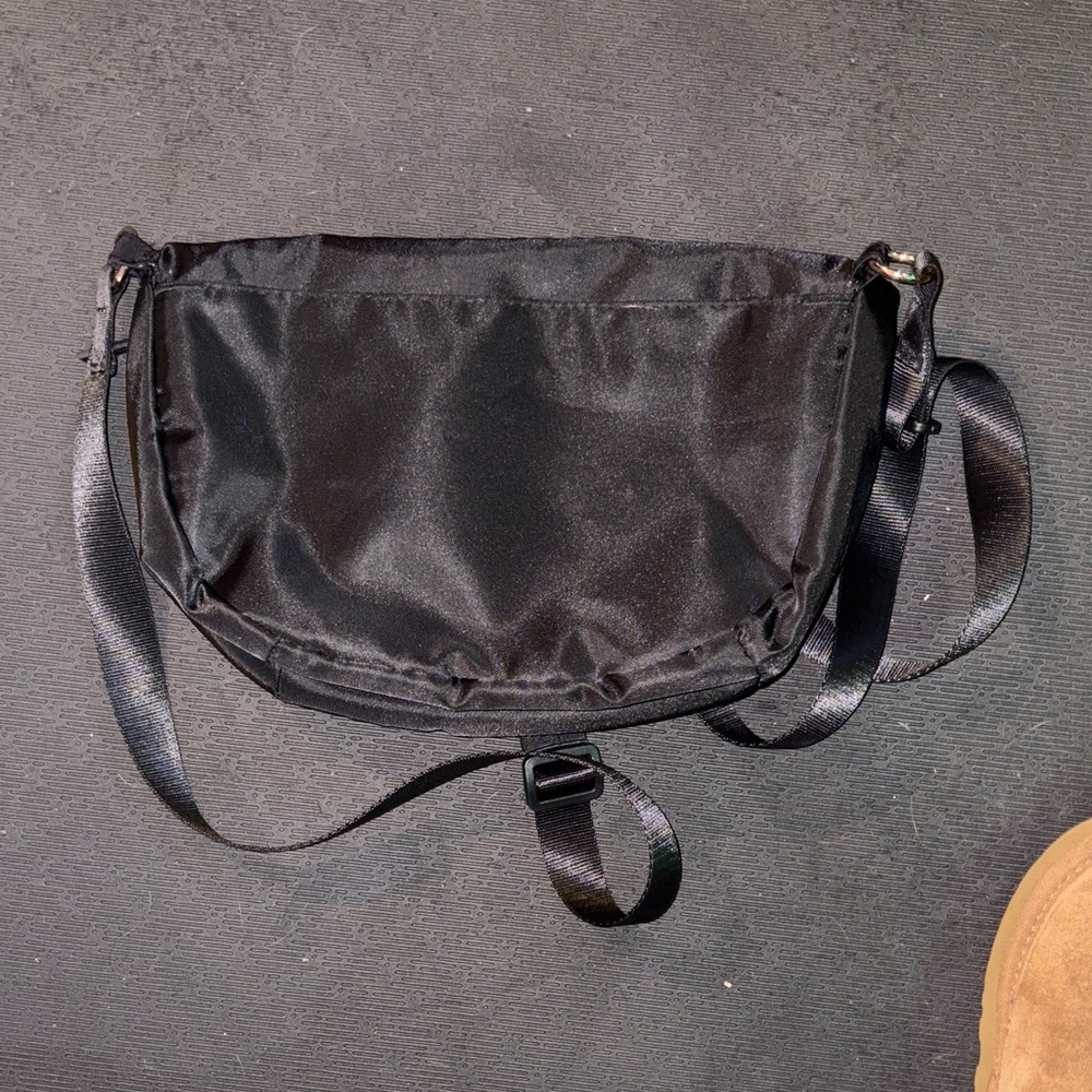 lululemon athletica Black All-Night Festival Bag - Picture 4 of 4